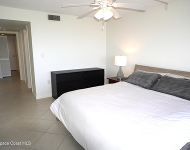 1555 N Highway A1a - Photo Thumbnail 23
