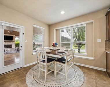 6102 Timbermoss Court - Photo Thumbnail 7