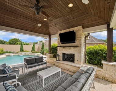 6102 Timbermoss Court - Photo Thumbnail 24