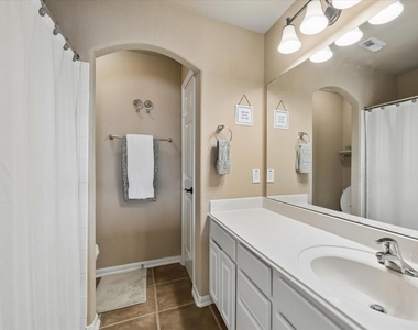 6102 Timbermoss Court - Photo Thumbnail 19