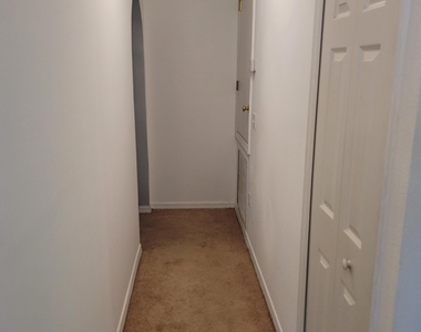 4615 Elena Way - Photo Thumbnail 4