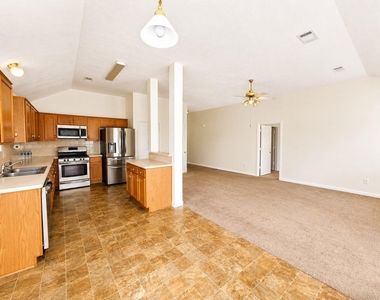 6858 Stillwater Drive - Photo Thumbnail 13