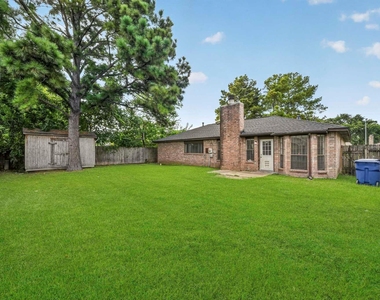 18706 Clover Glen Lane - Photo Thumbnail 13