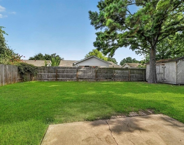18706 Clover Glen Lane - Photo Thumbnail 14