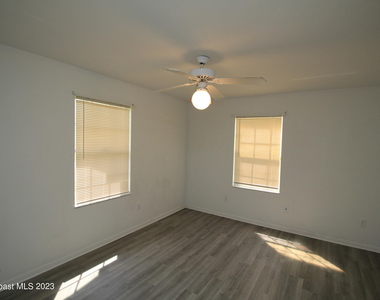 220 Tipton Road Sw - Photo Thumbnail 7