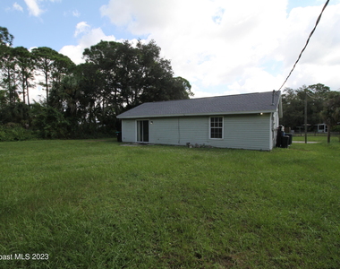 220 Tipton Road Sw - Photo Thumbnail 12