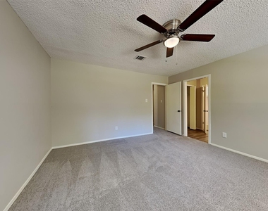 23111 Calico Corners Lane - Photo Thumbnail 13