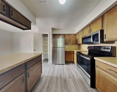 23111 Calico Corners Lane - Photo Thumbnail 1