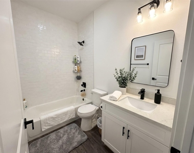 5838 Beldart Street - Photo Thumbnail 14