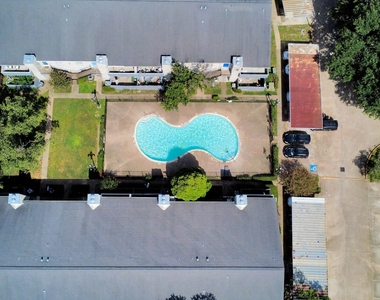 9700 Leawood Boulevard - Photo Thumbnail 33