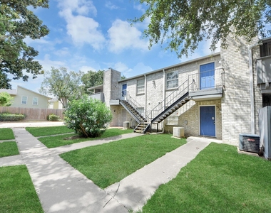 9700 Leawood Boulevard - Photo Thumbnail 4