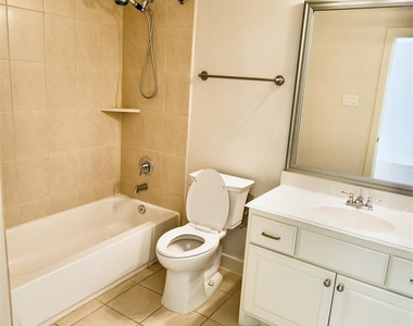 4020 Childress Street - Photo Thumbnail 14