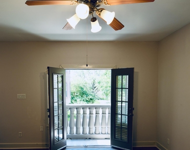 4020 Childress Street - Photo Thumbnail 17