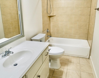 4020 Childress Street - Photo Thumbnail 16