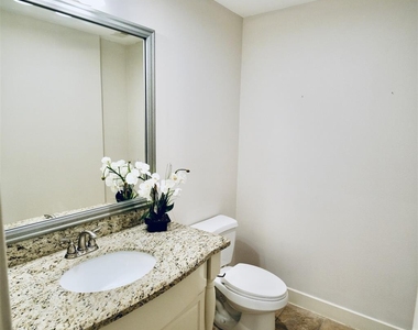 4020 Childress Street - Photo Thumbnail 18