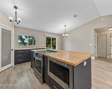 436 Trier Road Nw - Photo Thumbnail 4