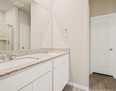 10714 Catclaw Court - Photo Thumbnail 11