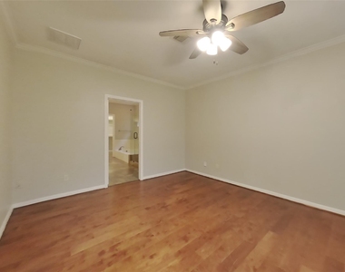 1507 Moon Shadow Court - Photo Thumbnail 5