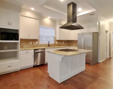 1507 Moon Shadow Court - Photo Thumbnail 4