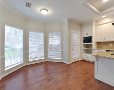 1507 Moon Shadow Court - Photo Thumbnail 3