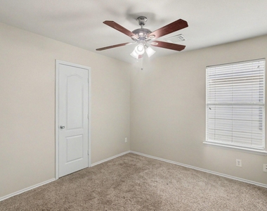 11419 Flying Geese Lane - Photo Thumbnail 9