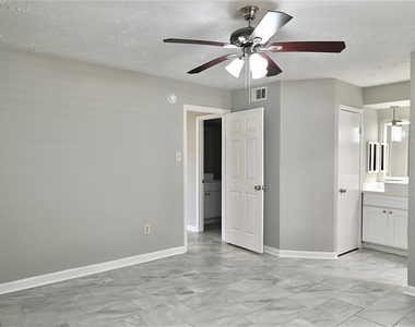 7207 San Pablo Drive - Photo Thumbnail 19