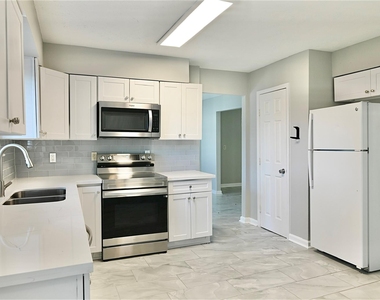 7207 San Pablo Drive - Photo Thumbnail 16