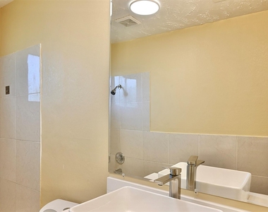 7207 San Pablo Drive - Photo Thumbnail 26