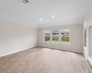 25119 Sundance Park Lane - Photo Thumbnail 10