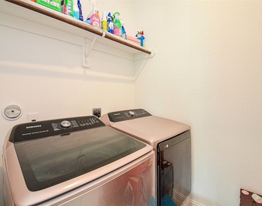 11021 Mikula Drive - Photo Thumbnail 31