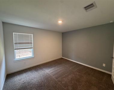 30014 Violet Sky Way - Photo Thumbnail 9