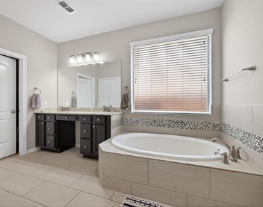 4114 Dover Harbor Lane - Photo Thumbnail 17