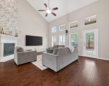 4114 Dover Harbor Lane - Photo Thumbnail 11