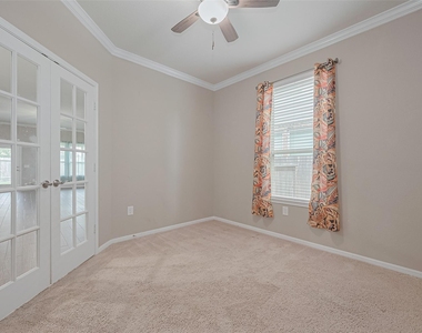 5327 Silver Ledge Drive - Photo Thumbnail 10