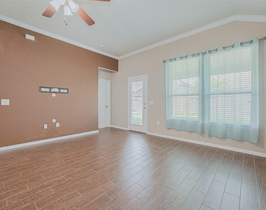 5327 Silver Ledge Drive - Photo Thumbnail 23
