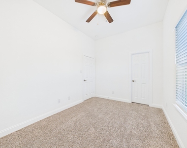 4619 Stassen Street - Photo Thumbnail 20