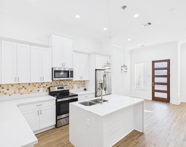 4619 Stassen Street - Photo Thumbnail 8