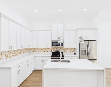 4619 Stassen Street - Photo Thumbnail 5