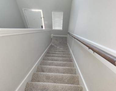 2218 Regatta Lane - Photo Thumbnail 13