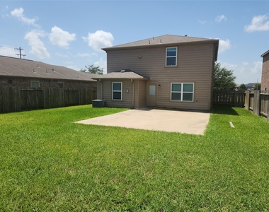 2218 Regatta Lane - Photo Thumbnail 2