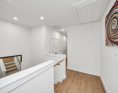 4415 Coke Street - Photo Thumbnail 20