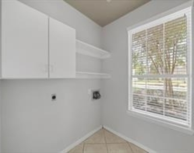 3834 Echo Mountain Drive - Photo Thumbnail 10