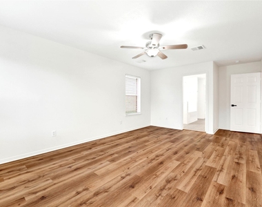 8518 Windy Thicket Lane - Photo Thumbnail 19