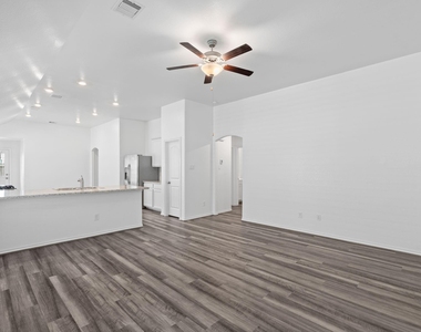 25702 Bottlebrush Sedge Street - Photo Thumbnail 5