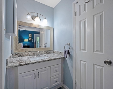 116 W White Willow Circle - Photo Thumbnail 22