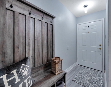 116 W White Willow Circle - Photo Thumbnail 14
