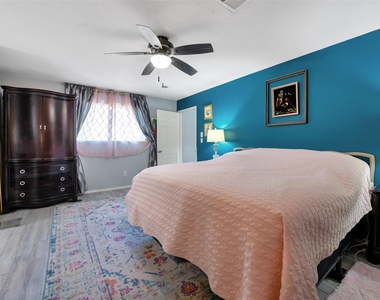 116 W White Willow Circle - Photo Thumbnail 19