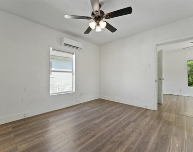 3021 Florida Street - Photo Thumbnail 12