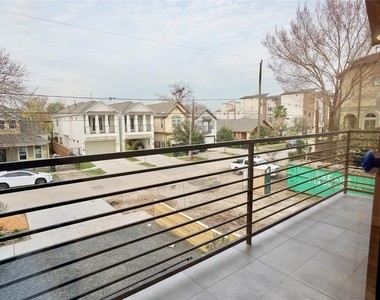 1711 Summer Street - Photo Thumbnail 13