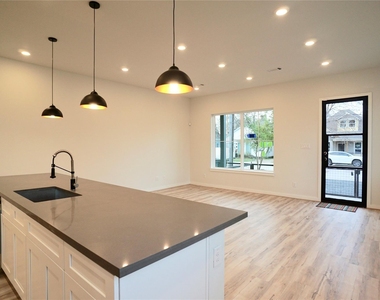 1711 Summer Street - Photo Thumbnail 2